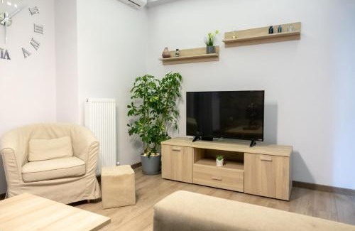 Attiki Apartment | Real Central New Flat - 1' to Metro - Direct Acropolis,Pireus - Best heating and cooling system