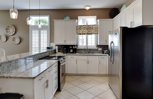 Crystal Beach House | Reality Break - Private Pool (heated for a fee), Pet Friendly, Outdoor Shower