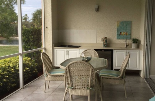 Naples Condo | Really nice renovated condo