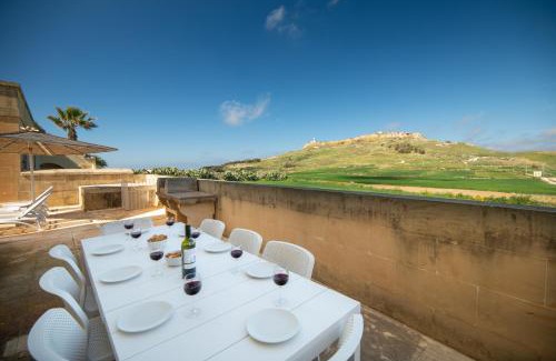 Ta' Għammar Villa | Rebekah Holiday Home