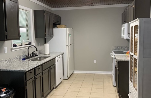 Oxford House | Rebel-Great cabin near upper lake at Sardis. Only 20 mins to Oxford