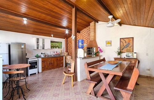 Cabore House | Recanto Cabore near the center with pool and air, quiet place for your family
