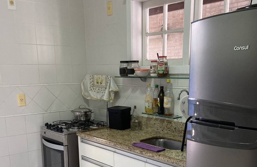 Rio das Ostras House | Recanto das Turtas, condominium on the street in front of the beach