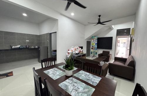 Kuala Terengganu House | Recaz Residence