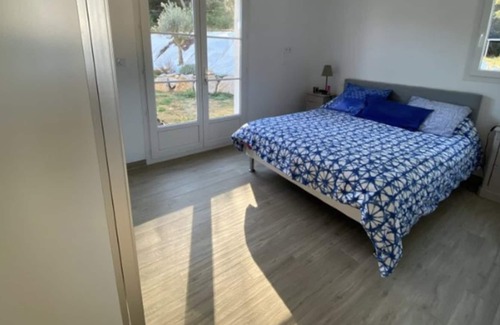 Saint-Jean-de-Cuculles House | Recent country house with breathtaking view of the Pic Saint Loup