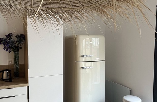 Quiberon Villa | Recent villa with refined decor