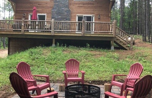 Jay House | Recently built luxury cabin in Lake Placid region minutes away from Whiteface.