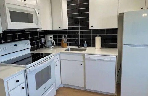 Central Oklahoma City Condo | Recently remodeled two bedroom condo in Okc