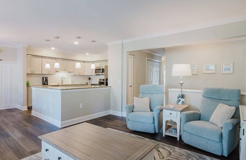 Shipyard Plantation Condo | Recently Renovated 2BR Beachwalk Unit