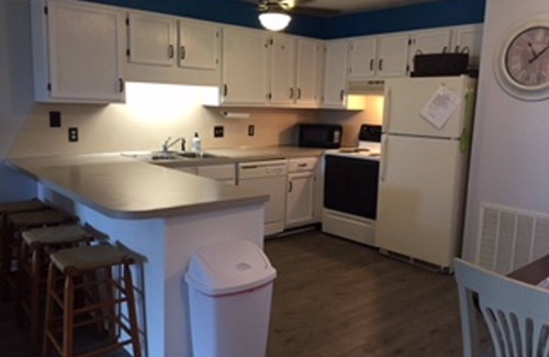 Surfside Beach Condo | Recently Renovated 2 Bedroom And 2 Bathroom Condo With Many Amenities