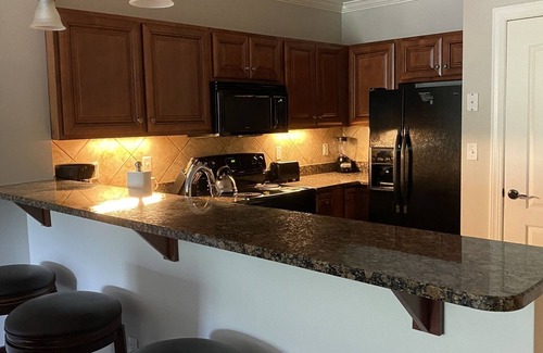 Gatlinburg Condo | ***RECENTLY RENOVATED!*** Close To It All! Downtown Gatlinburg