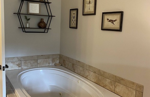 Gatlinburg Condo | ***RECENTLY RENOVATED!*** Close To It All! Downtown Gatlinburg
