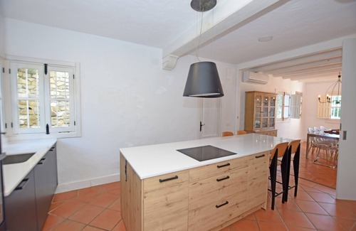 Atlanterra Ski Chalet | Recently renovated villa overlooking the coast of Atlanterra, for 8 pax.