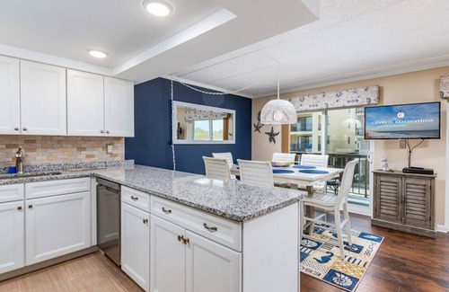 North Ocean City Condo | Recently updated 2 BR 2 Full Bath Le Lisa Condo in North Ocean City, just Steps to the Ocean.