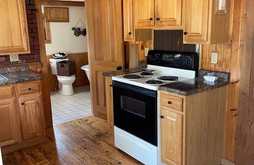 Port Austin Cottage | Recently Updated 2 Bedroom Beachfront Cottage #6