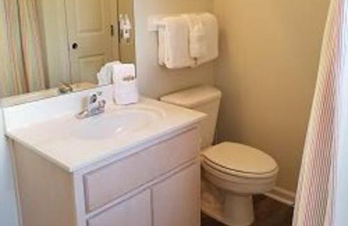 Port St. Joe House | Recovery Room