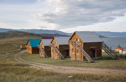 Sakhyurta Hotel | Recreation Centre Baikal Rainbow