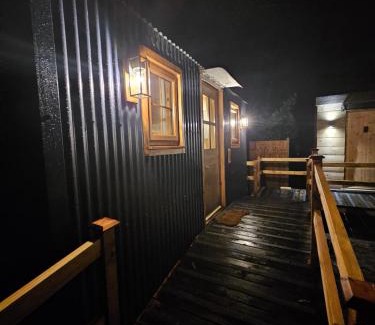 Spalding Cabin | Rectory Roost