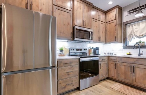 San Angelo House | Red Arroyo/2 BR/2.5 BA/Brand New