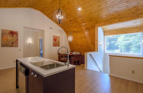 Elk Park House | Red Barn on 95 Acre Mountain Ranch