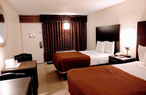 Fort Lauderdale Hotel | Red Carpet Inn Airport and Cruise Port Hotel Fort Lauderdale