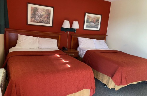 East Texas Hotel | Red Carpet Inn Allentown Hausman Road