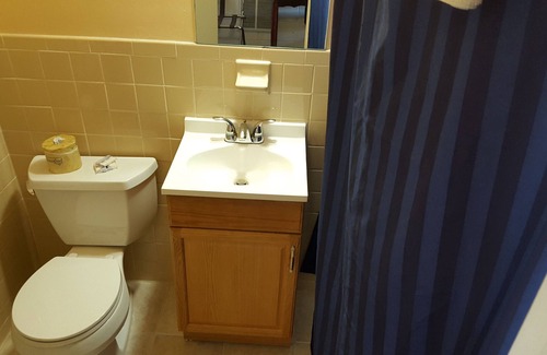 Grissom - Highland Hotel | Red Carpet Inn Blacksburg