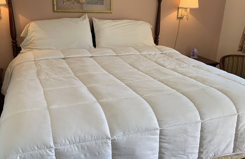 Gettysburg Hotel | Red Carpet Inn