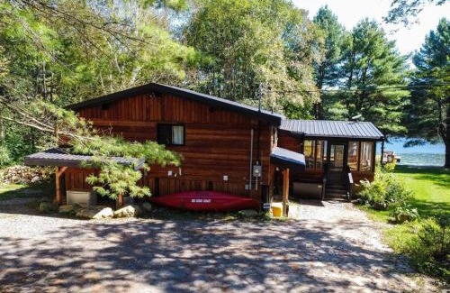 Minden Hills Ski Chalet | Red Cedar Chalet on Brady Lake
