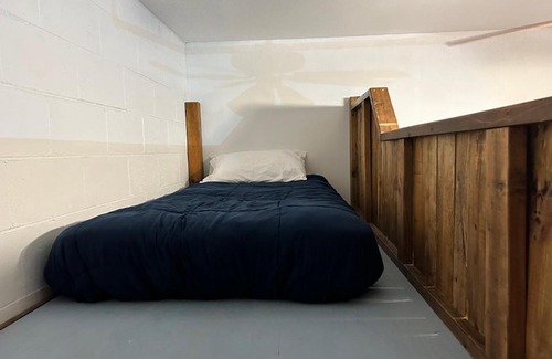 Homer House | Red Door Lodge