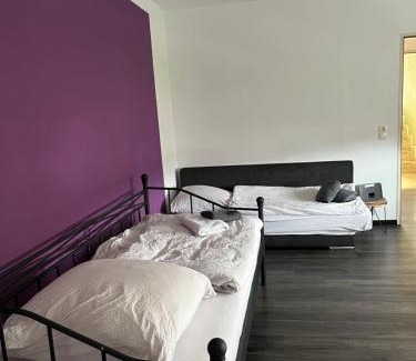 Kamen-Mitte Apartment | Red Dot Apartments