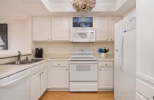 Nags Head Condo | Red Drum: Oceanfront townhome, ocean views from King en suite, community pool & tennis.