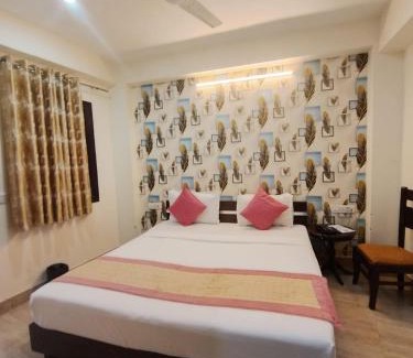 Payyanur Hotel | red essence boutique