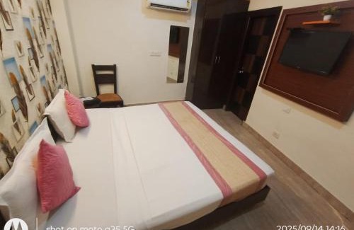 Payyanur Hotel | red essence boutique