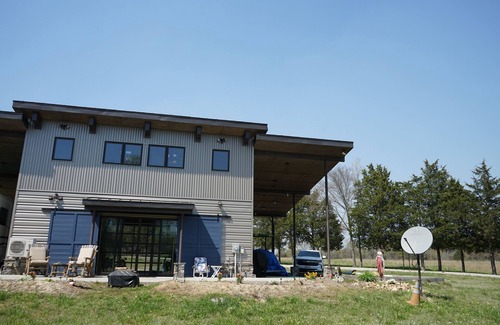 Lancaster House | Red Fox Farms Guest House