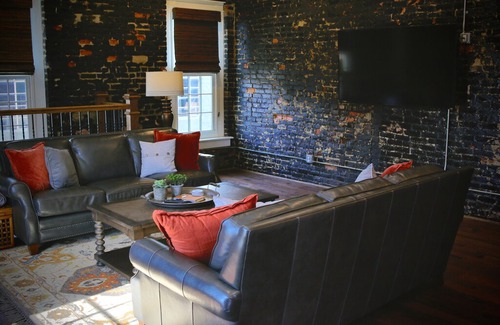 Paducah Condo | Red Fox Inn Condo Located in Historic Downtown Paducah, KY
