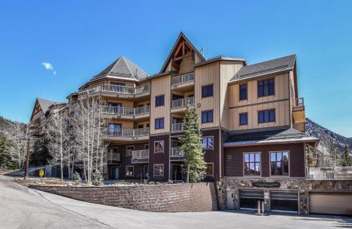 River Run House | Red Hawk Lodge 2222 by SummitCove Lodging