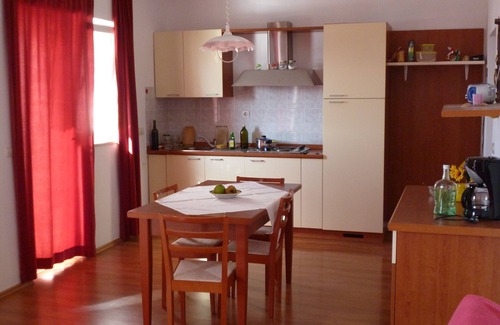 Barbat na Rabu Apartment | Red Jadro * apartment, 250 from the sea, with 32m2 terrace