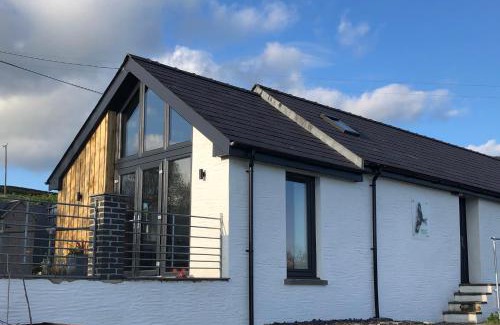 Carmarthen House | Red Kite Cottage