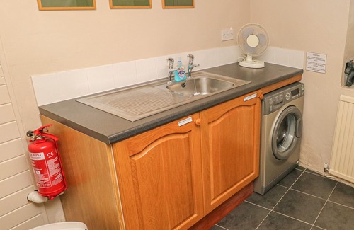 Whitland Cottage | Red Kite