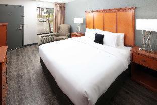 Orchard District Hotel | Red Lion Inn & Suites Deschutes River - Bend