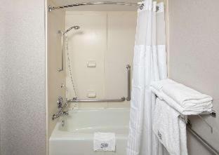 Orchard District Hotel | Red Lion Inn & Suites Deschutes River - Bend
