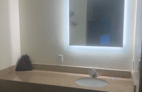 La Pine Hotel | Red Lion Inn & Suites La Pine