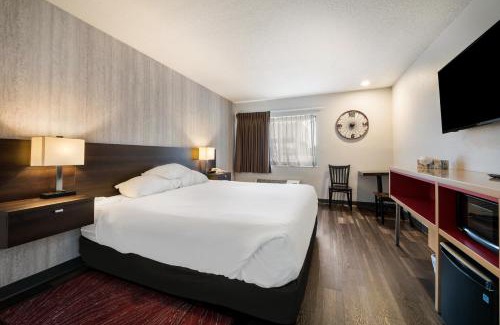Ontario Hotel | Red Lion Inn & Suites Ontario