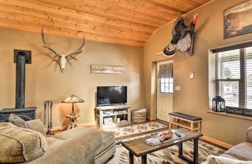 Red Lodge House | Red Lodge Retreat with Hot Tub 3 Blocks to Downtown
