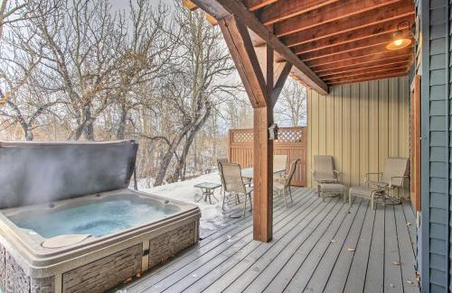 Red Lodge House | Red Lodge Townhome with Private Hot Tub and Mtn Views!