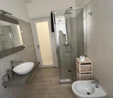 Cagliari Apartment | Red Moon