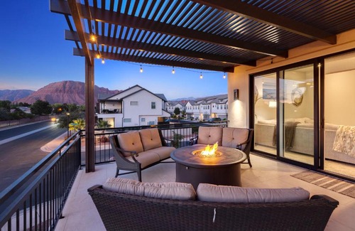 Santa Clara House | Red Mountain Retreat at Ocotillo Springs Resort 43 BRAND NEW HOME, Private Pool, & Hot Tub