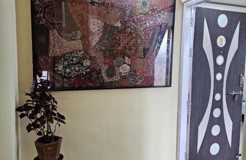 Pune Apartment | Red Pepper