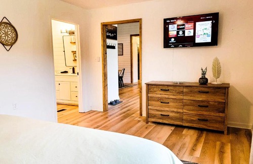 Rogers House | Red River Gorge Vacation Home Fiber WiFi + W/D